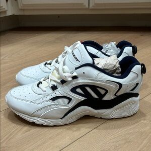NWT Vintage 90s Dunlop Sneakers Size 10.5